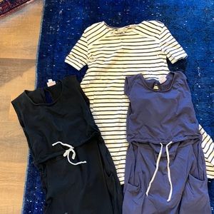Lot of 3 nursing dresses in size small/xs